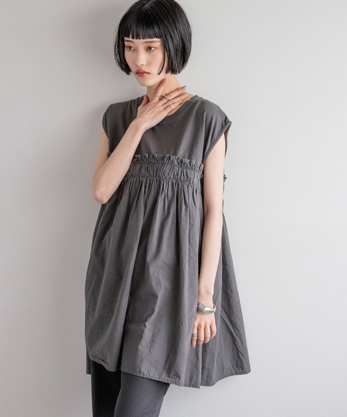 LOWRYS FARM（ローリーズファーム）の「ピグメントキリカエチュニック　451976（Tシャツ/カットソー・レディース・アイボリー/チャコールグレー・SHORT/LONG）」の13枚目の写真