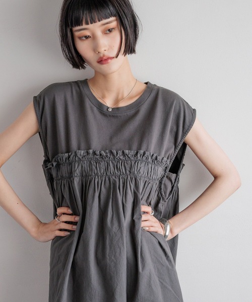 LOWRYS FARM（ローリーズファーム）の「ピグメントキリカエチュニック　451976（Tシャツ/カットソー・レディース・アイボリー/チャコールグレー・SHORT/LONG）」の14枚目の写真