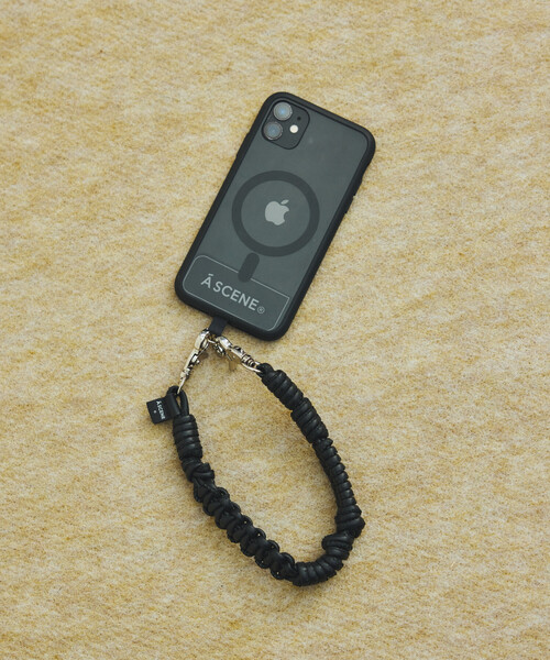 A SCENE(エーシーン)の「A SCENE/エーシーン DESIGN PARACORD STRAP Leather(スマホグッズ・メンズ・ブラック/ベージュ・ONE SIZE)」の3枚目の写真