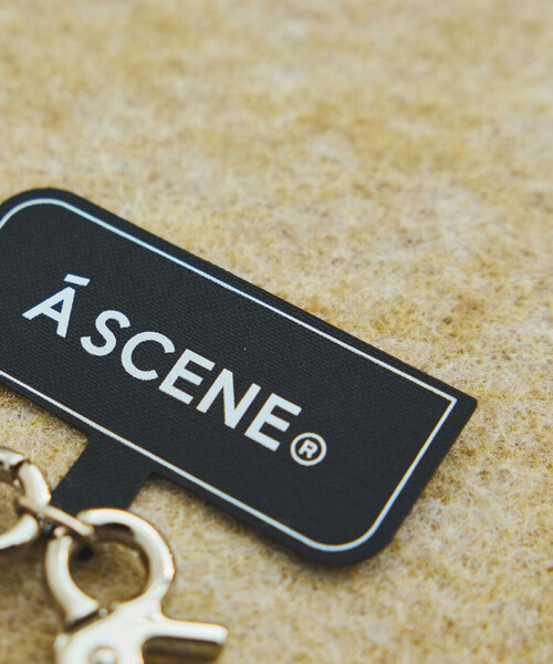 A SCENE(エーシーン)の「A SCENE/エーシーン DESIGN PARACORD STRAP Leather(スマホグッズ・メンズ・ブラック/ベージュ・ONE SIZE)」の11枚目の写真