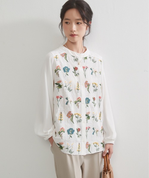 On One's Own(オンワンズオン)の「On One's Own フローラルガーデン花柄刺繍長袖ブラウス(シャツ/ブラウス・レディース・ホワイト・M/L)」の13枚目の写真