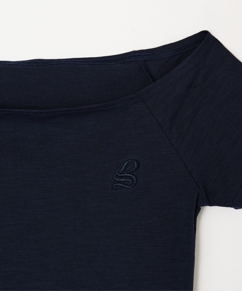 BEEDEN（ビーデン）の「OFF SHOULDER FIT TEE（Tシャツ/カットソー・レディース・カーキ/ネイビー/ホワイト・FREE）」の10枚目の写真