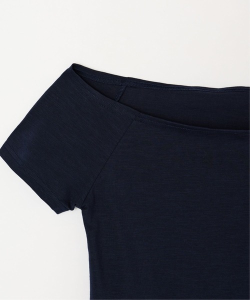 BEEDEN（ビーデン）の「OFF SHOULDER FIT TEE（Tシャツ/カットソー・レディース・カーキ/ネイビー/ホワイト・FREE）」の12枚目の写真