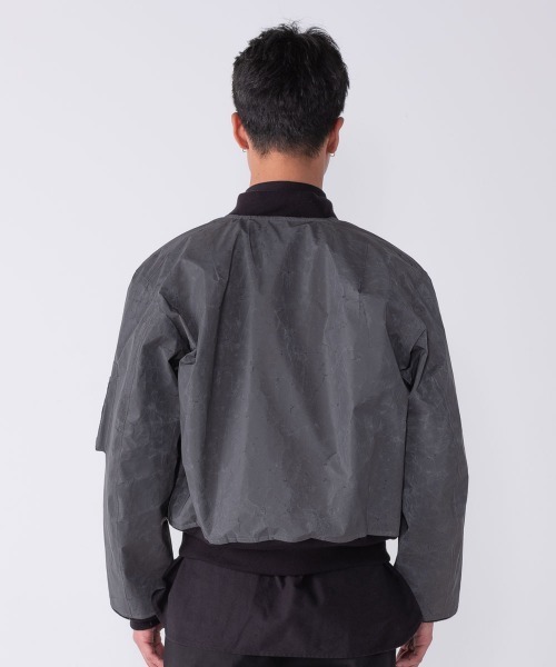 BEDWIN & THE HEARTBREAKERS（ベドウィン アンド ザ ハートブレイカーズ）の「REFLECTIVE TYPE MA-1 JACKET "DUFFY"（MA-1・メンズ・チャコール・MEDIUM）」の7枚目の写真