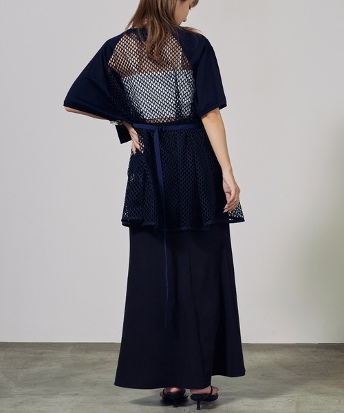 c/est（シーエ）の「c/est/シーエ RITA メッシュトップス 秋物 秋服 2026年秋冬（Tシャツ/カットソー・レディース・ネイビー・FREE）」の11枚目の写真