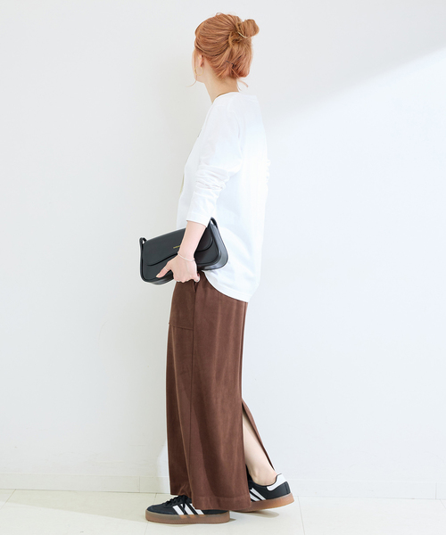 B.C STOCK（ベーセーストック）の「手洗い可 / ポリエステルスエードIラインスカート（スカート・レディース・ブラウン・FREE）」の5枚目の写真
