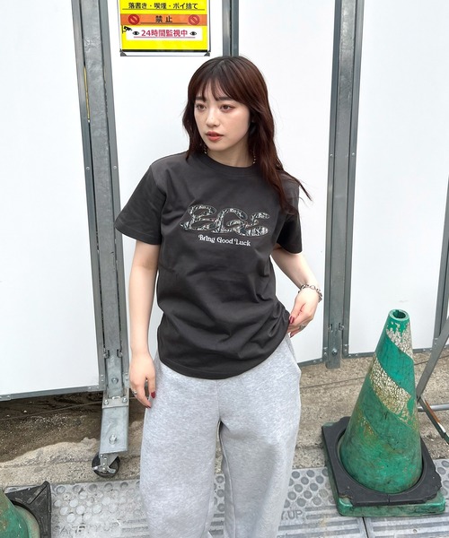 BGL（ビージーエル）の「TREE CAMO LOGO TEE（Tシャツ/カットソー・メンズ・オフホワイト/ブルー/ブラック・S/M/L/XL）」の8枚目の写真