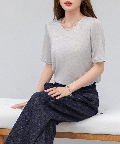 DAY CLOSET(デイ クローゼット)の「レディース 煌めきで表情変わるラメニットシアートップス(シャツ/ブラウス・レディース・ブラック/シルバー・M/L)」の10枚目の写真
