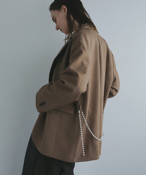 MANOF（マノフ）の「PEARL BELT JACKET（テーラードジャケット・レディース・キャメル/ミント/チャコールグレー・S/M）」の8枚目の写真