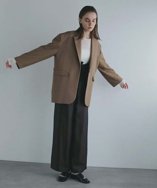 MANOF（マノフ）の「PEARL BELT JACKET（テーラードジャケット・レディース・キャメル/ミント/チャコールグレー・S/M）」の13枚目の写真