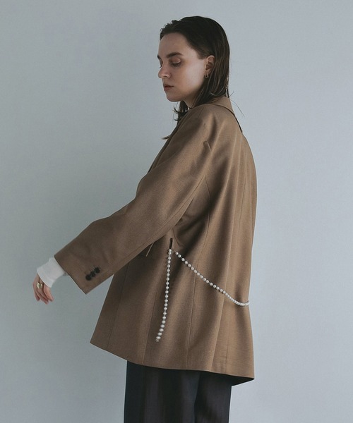 MANOF（マノフ）の「PEARL BELT JACKET（テーラードジャケット・レディース・キャメル/ミント/チャコールグレー・S/M）」の7枚目の写真