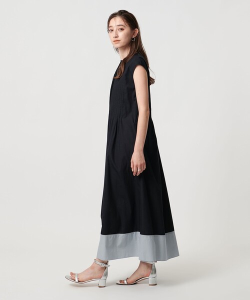 UNITED ARROWS(ユナイテッドアローズ)の「コットンシルク シルキータックワンピース - ウォッシャブル -(ワンピース・レディース・ネイビー/レッド/ブラック・36/38)」の5枚目の写真