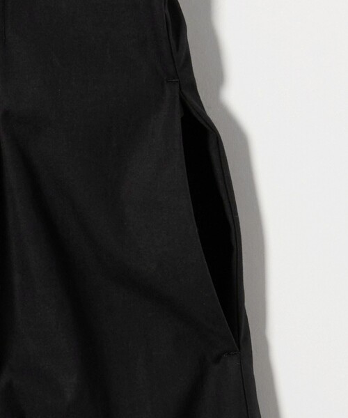 UNITED ARROWS(ユナイテッドアローズ)の「コットンシルク シルキータックワンピース - ウォッシャブル -(ワンピース・レディース・ネイビー/レッド/ブラック・36/38)」の20枚目の写真