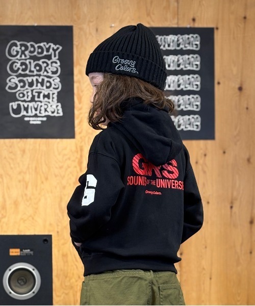 GROOVY COLORS（グルービーカラーズ）の「GRS SKATE DOG Sweat Hoodie（パーカー・キッズ・ブラック・145/135）」の4枚目の写真
