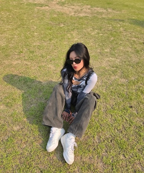 Vini（ヴィニ）の「【Vini】コンストラクションワイドデニムパンツ（デニムパンツ・メンズ・ブラック系その他/ブルー系その他・X-LARGE/LARGE/MEDIUM）」の10枚目の写真