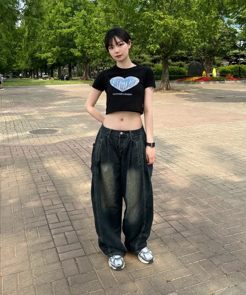 Vini（ヴィニ）の「【Vini】コンストラクションワイドデニムパンツ（デニムパンツ・メンズ・ブラック系その他/ブルー系その他・X-LARGE/LARGE/MEDIUM）」の16枚目の写真