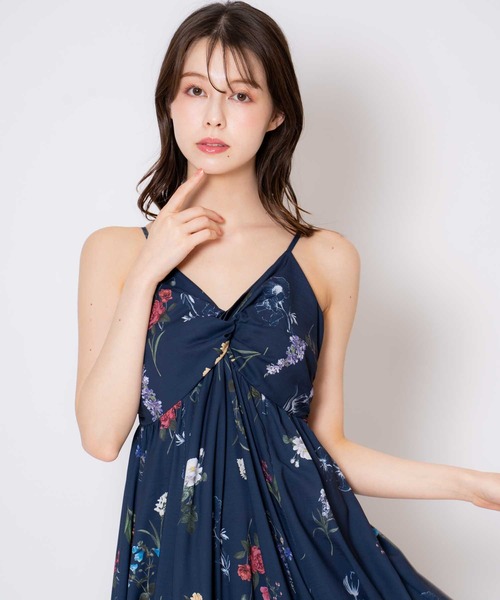 NOELA(ノエラ)の「【15周年】ボタニカルツイストキャミワンピース(ワンピース・レディース・ラベンダー/ネイビー/オフホワイト・S/M)」の13枚目の写真