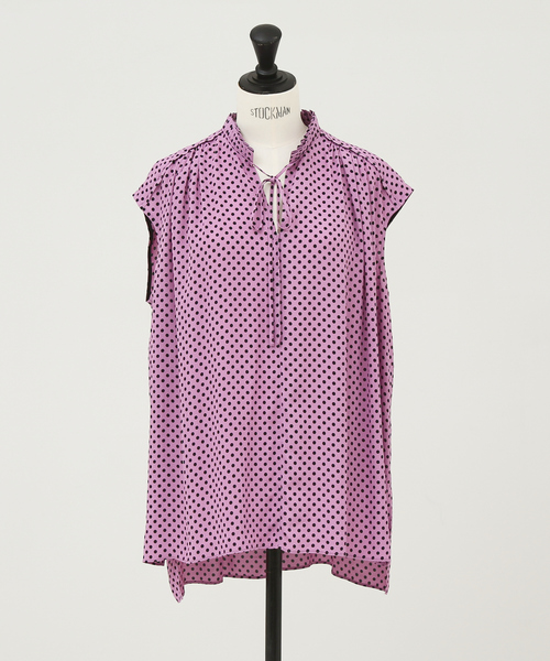 DESIGNWORKS（デザインワークス）の「カラードットネックプリーツブラウス（シャツ/ブラウス・レディース・ピンク系その他・38）」の9枚目の写真