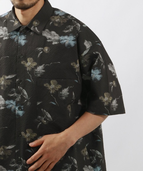 BAYFLOW(ベイフロー)の「【接触冷感】クールタッチ柄シャツ(シャツ/ブラウス・メンズ・ブラック/ネイビー・MEDIUM/LARGE)」の12枚目の写真