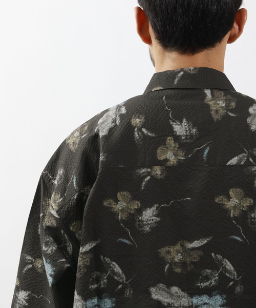 BAYFLOW(ベイフロー)の「【接触冷感】クールタッチ柄シャツ(シャツ/ブラウス・メンズ・ブラック/ネイビー・MEDIUM/LARGE)」の3枚目の写真