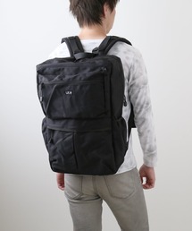 L.R.M（エルアールエム）の「スクエアビックリュック（バックパック/リュック）」