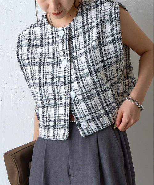 COLONY 2139(コロニートゥーワンスリーナイン)の「ツイードクロップドジレ(ベスト・レディース・ホワイト/ブラック・FREE)」の6枚目の写真