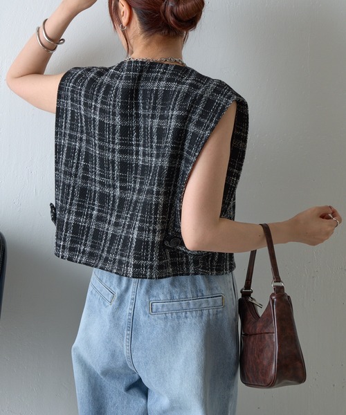 COLONY 2139(コロニートゥーワンスリーナイン)の「ツイードクロップドジレ(ベスト・レディース・ホワイト/ブラック・FREE)」の14枚目の写真