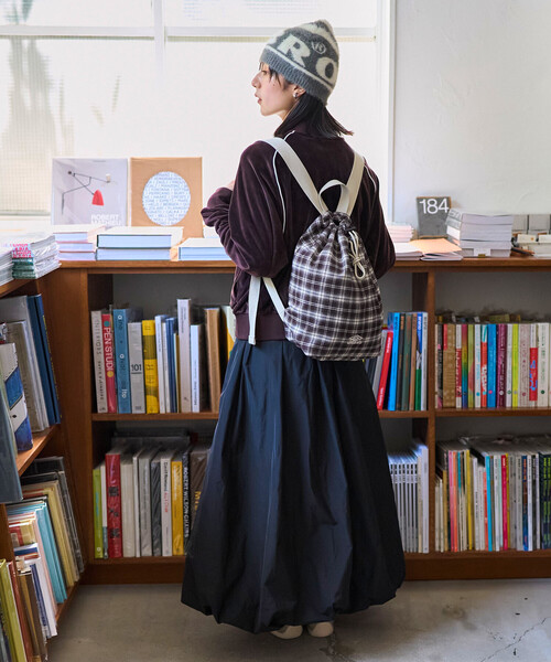 UMBRO(アンブロ)の「UMBRO/アンブロ SP Packable Flannel Mini Bag/別注 パッカブル フランネル ミニバッグ(バックパック/リュック・メンズ・ブラック/その他9/その他13/レッド・ONE SIZE)」の5枚目の写真