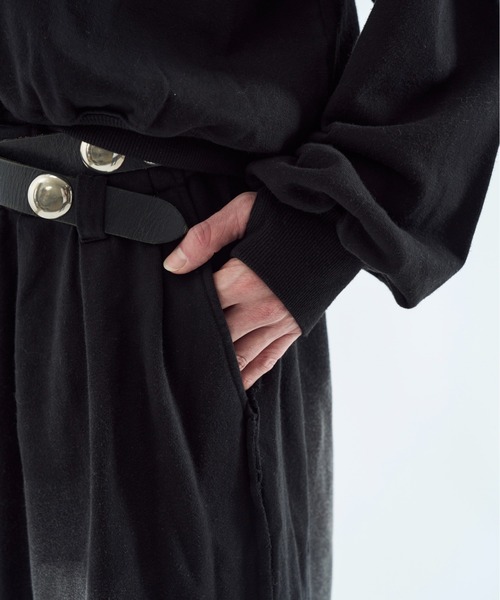 Bleach-fade V-neck sweat top ブリーチフェードVネック