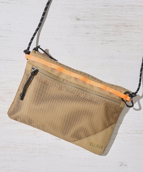ELLIKER（エリカー）の「【ELLIKER / エリカー】Caley Sacoche Bag 1L / サコッシュバッグ（ショルダーバッグ・レディース・パープル/ネイビー/ブラック/カーキ/ブルー/ベージュ/レモンイエロー/サンドベージュ・FREE）」の3枚目の写真