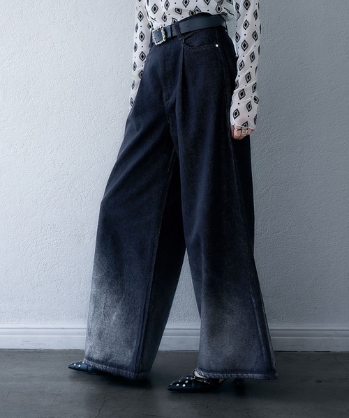 HARE(ハレ)の「グラデーションハクプリントデニムパンツ(HARE)(デニムパンツ・レディース・ブラック/ネイビー・FREE)」の19枚目の写真