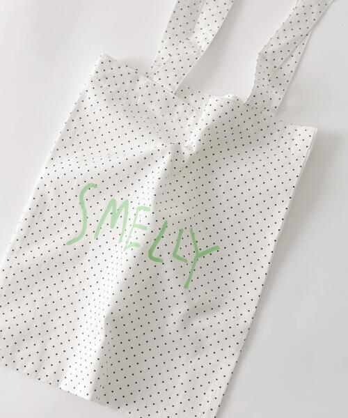 SMELLY（スメリー）の「プリントトートバッグS（トートバッグ・レディース・ブラック/イエロー系その他/ブルー系その他/ベージュ系その他/ホワイト系その他・SMALL）」の14枚目の写真