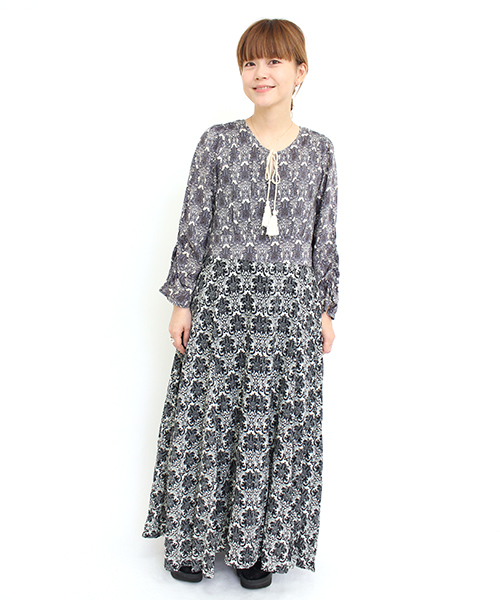 Omekashi（オメカシ）の「【Omekashi】R/プリントワンピース（ワンピース・レディース・グレー/ネイビー・FREE）」の2枚目の写真