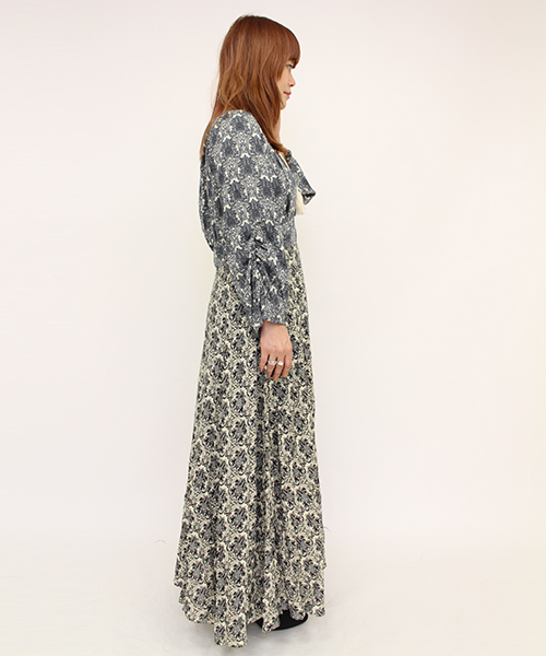 Omekashi（オメカシ）の「【Omekashi】R/プリントワンピース（ワンピース・レディース・グレー/ネイビー・FREE）」の3枚目の写真