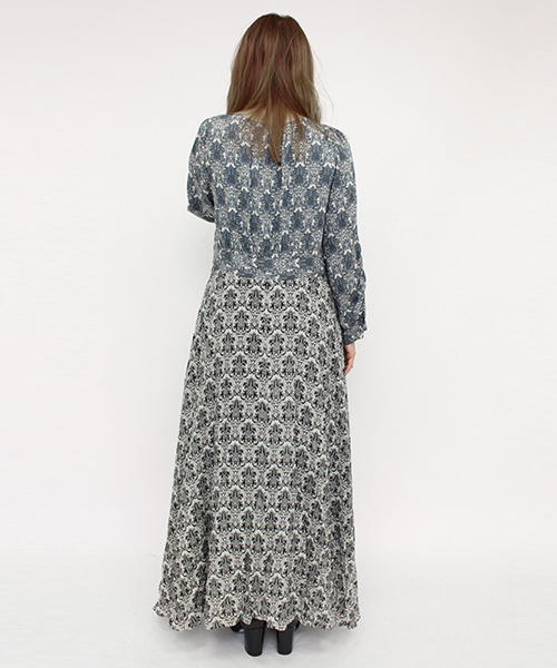 Omekashi（オメカシ）の「【Omekashi】R/プリントワンピース（ワンピース・レディース・グレー/ネイビー・FREE）」の4枚目の写真