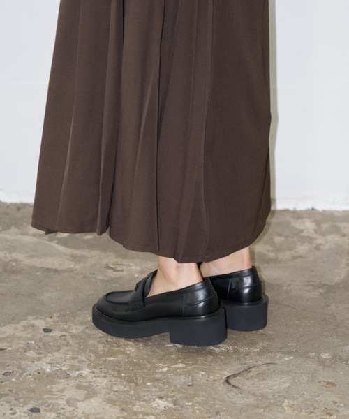 FABIO RUSCONI（ファビオルスコーニ）の「【FABIO RUSCONI】ラウンドトウ厚底ペニーローファー(F51632)（ローファー・レディース・ブラック/ブラック系その他/ブラウン・36/37/38）」の8枚目の写真