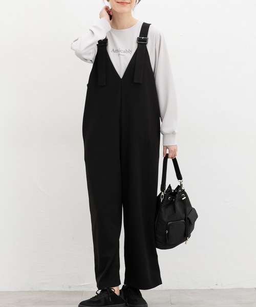 Honeys（ハニーズ）の「【イージーケア】Ｖネックオールインワン（サロペット/オーバーオール・レディース・ダークベージュ/ブラック/チャコール・M/LL/L/S）」の7枚目の写真