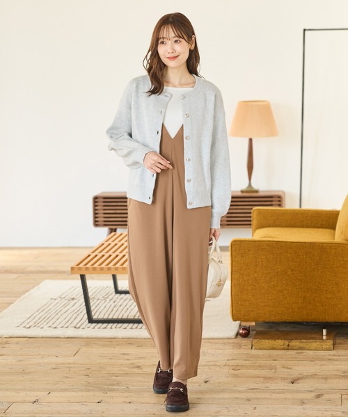 Honeys（ハニーズ）の「【イージーケア】Ｖネックオールインワン（サロペット/オーバーオール・レディース・ダークベージュ/ブラック/チャコール・M/LL/L/S）」の10枚目の写真