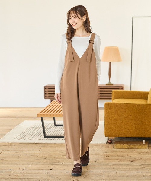 Honeys（ハニーズ）の「【イージーケア】Ｖネックオールインワン（サロペット/オーバーオール・レディース・ダークベージュ/ブラック/チャコール・M/LL/L/S）」の11枚目の写真