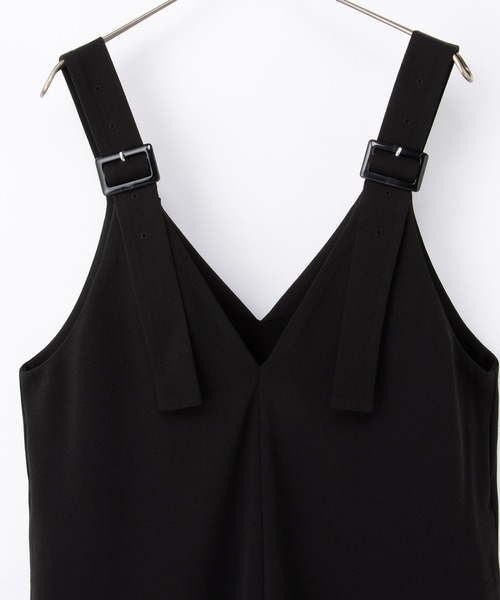 Honeys（ハニーズ）の「【イージーケア】Ｖネックオールインワン（サロペット/オーバーオール・レディース・ダークベージュ/ブラック/チャコール・M/LL/L/S）」の14枚目の写真