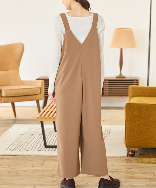 Honeys（ハニーズ）の「【イージーケア】Ｖネックオールインワン（サロペット/オーバーオール・レディース・ダークベージュ/ブラック/チャコール・M/LL/L/S）」の21枚目の写真