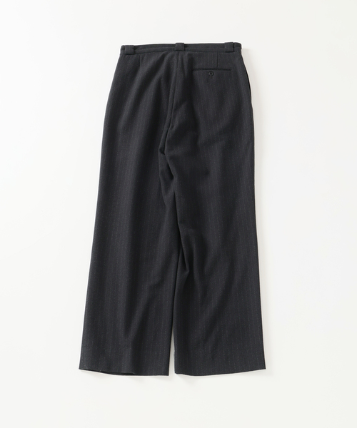 EDIFICE（エディフィス）の「ETS.MATERIAUX(マテリオ) ウール/シルク ファーマートラウザー（スラックス・メンズ・ブラック・3/2）」の14枚目の写真