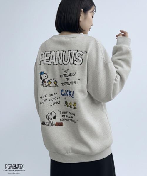 PEANUTS（ピーナッツ）の「PEANUTS スヌーピー サガラ刺繍トレーナー（スウェット・メンズ・ブラック/オートミール・XL/L/M）」の2枚目の写真