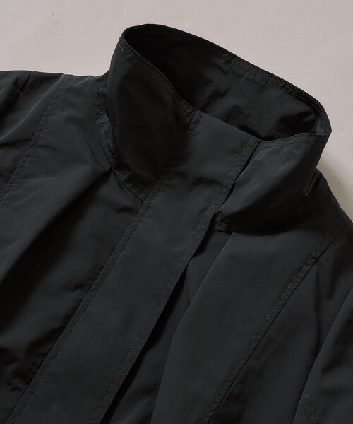 PUBLIC TOKYO(パブリックトウキョウ)の「スタンドカラータックブルゾン(ブルゾン・レディース・ブラック/ホワイト・FREE)」の18枚目の写真