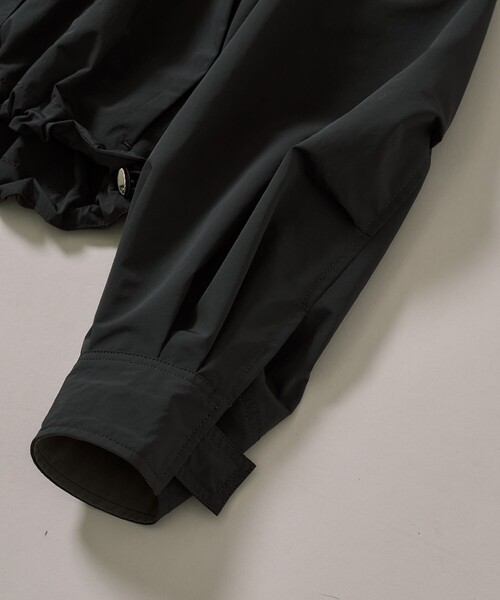 PUBLIC TOKYO(パブリックトウキョウ)の「スタンドカラータックブルゾン(ブルゾン・レディース・ブラック/ホワイト・FREE)」の21枚目の写真