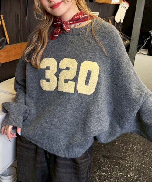 DOUBLE NAME（ダブルネーム）の「さがらワッペンロゴニットプルオーバー（ニット/セーター・レディース・グレー/オフホワイト/ブラウン・FREE）」の6枚目の写真