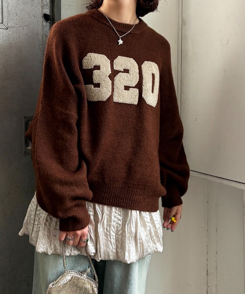 DOUBLE NAME（ダブルネーム）の「さがらワッペンロゴニットプルオーバー（ニット/セーター・レディース・グレー/オフホワイト/ブラウン・FREE）」の8枚目の写真