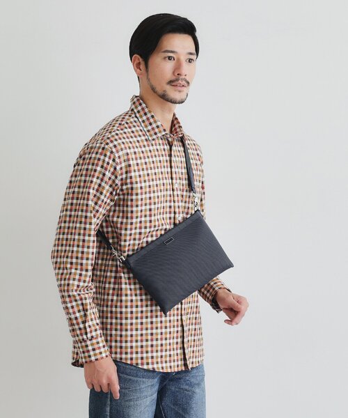 TAKEO KIKUCHI(タケオキクチ)の「PUボンディングミニショルダー(ショルダーバッグ・メンズ・ブラック/ブルー系その他/ダークオレンジ・00)」の22枚目の写真