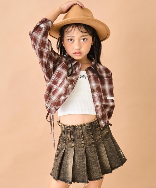 ANAP kids（アナップキッズ）の「サイド シャーリング チェックシャツ【ジュニアお揃い】（シャツ/ブラウス・キッズ・ベージュ/ブラウン/ブラック・110/130/120）」の16枚目の写真