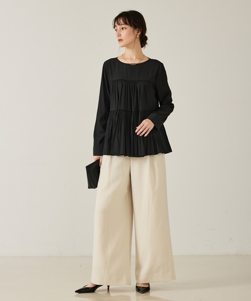 qualite（カリテ）の「エアーフローティアードブラウス/秋服/冬服/オフィスカジュアル（シャツ/ブラウス・レディース・ブラック/オフホワイト・フリー）」の6枚目の写真